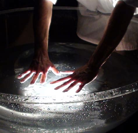 The Astonishing Phenomenon of Nightclothes Altered by Water
